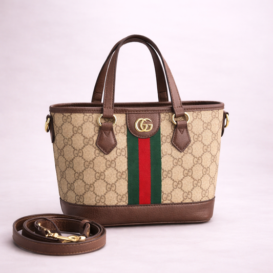 Gucci GG Supreme Handbag – Beige Edition